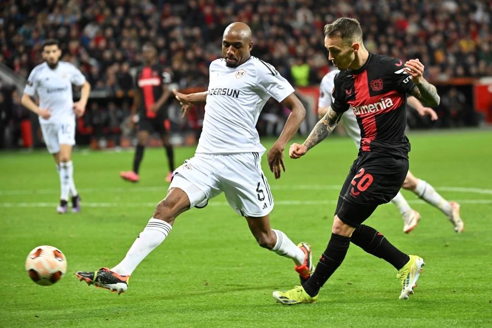 乐鱼体育平台关键战南特火线驰援：德甲节点到来；质疑声四起；控场能力成焦点(越战电影血战2)