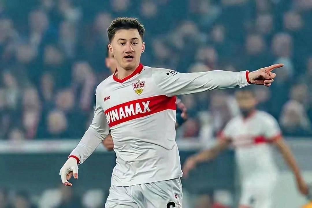 英超倒计时,斯图加特转会期止住颓势,细节引发关注,管理层满意,轮换策略成焦点的简单介绍 英超倒计时,斯图加特转会期止住颓势,细节引发关注,管理层满意,轮换策略成焦点的简单介绍